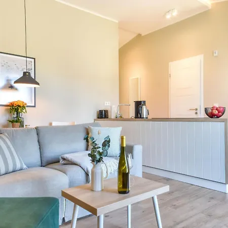 펜션 Frische Brise 33 Klein Stresow Ruegen By Ruyastay 푸트버스